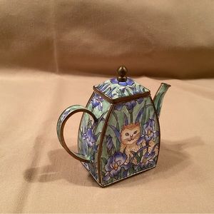 Kelvin Chen? Vintage painted enamel teapot